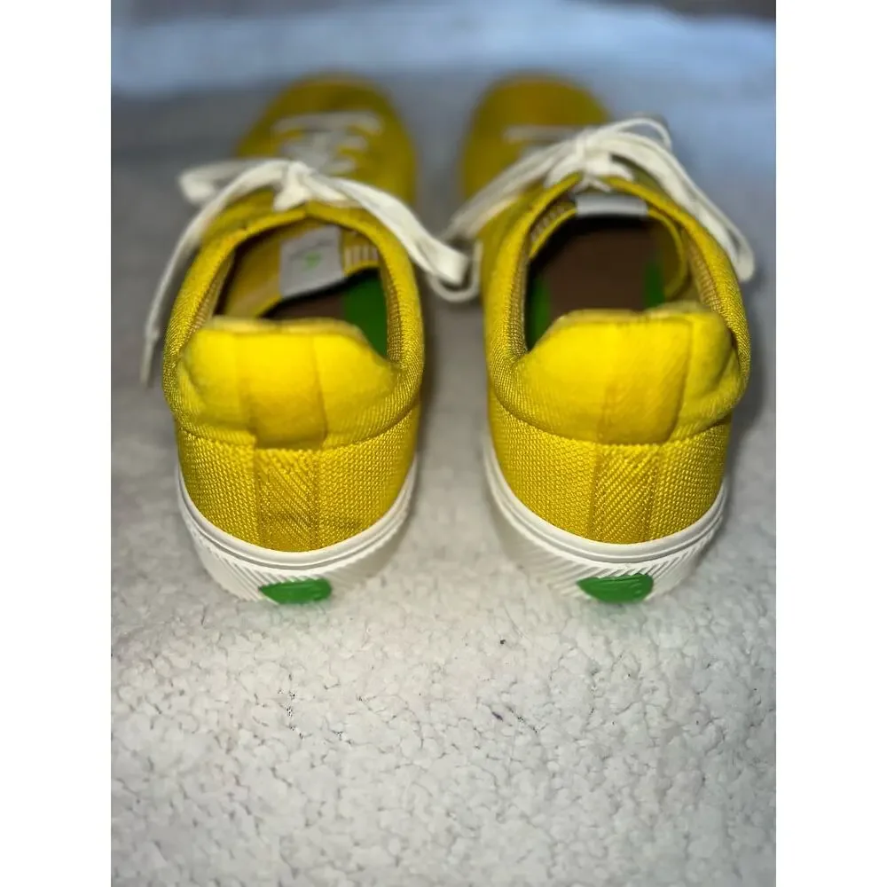 Cariuma Unisex Low Top Sun Yellow Bamboo Knit Sneaker - Sz 10.5M/ 12W
